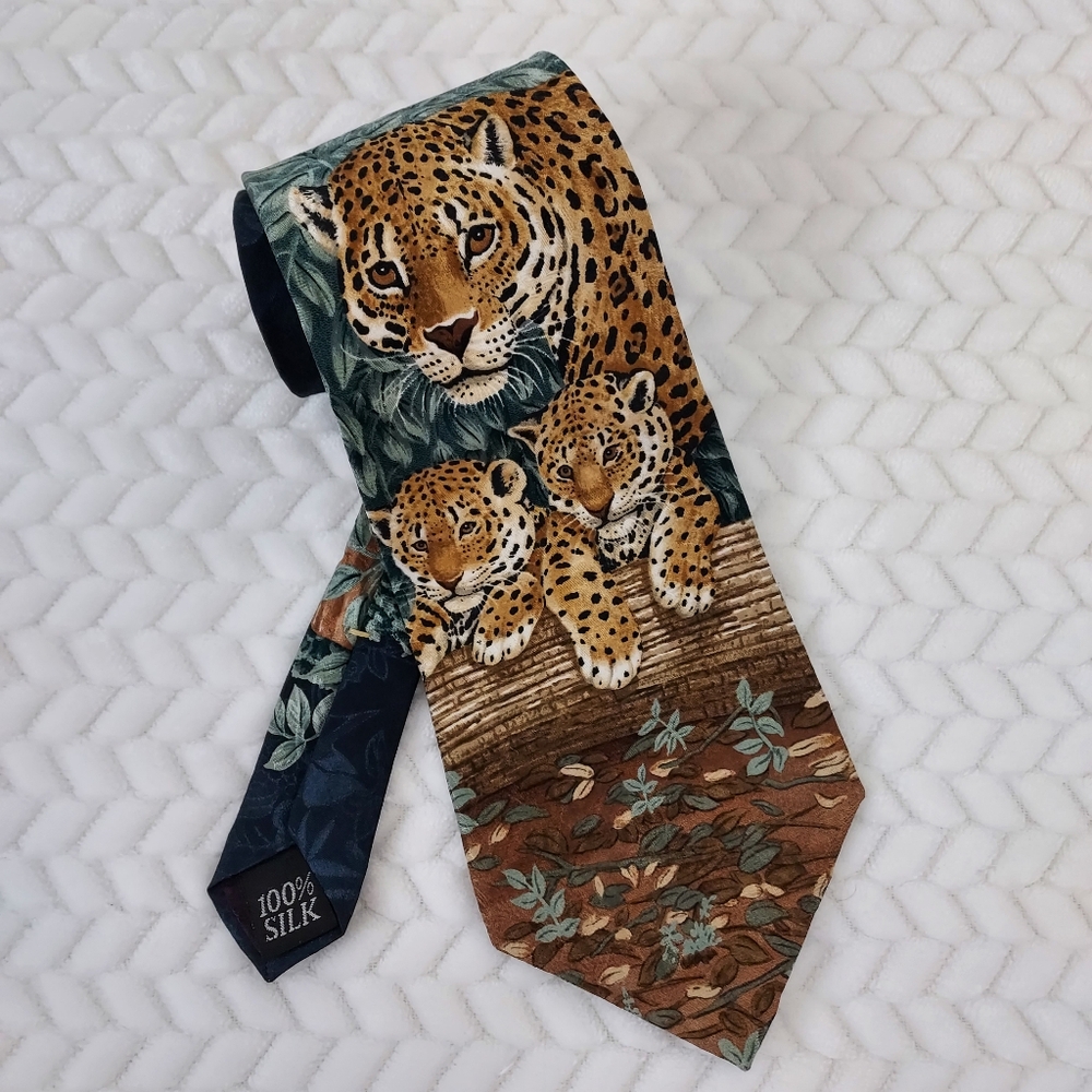 Vintage 1995 Marc Dennis "Jaguar Jungle" Endangered Species 100% Silk Necktie